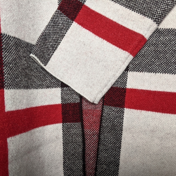 Plaid Cardigan - Picture 2 of 4